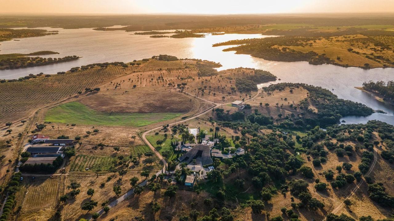 Herdade Da Cortesia Hotel Avis Eksteriør billede
